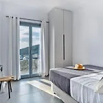 Lefkes Breeze * Lefkes (Paros)