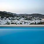 Lefkes Breeze Villa *
