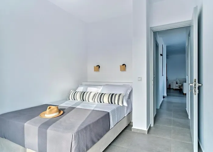 Lefkes Breeze Lefkes (Paros)