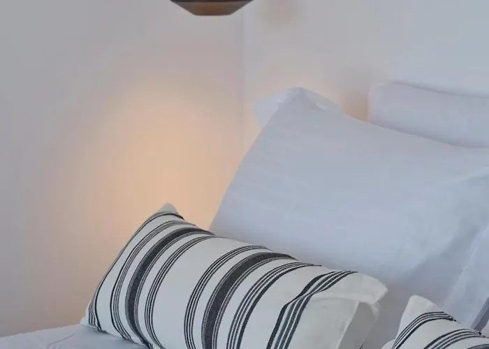 Lefkes Breeze Villa *